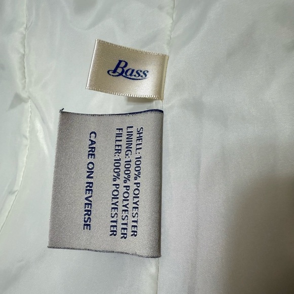 G.H. Bass & Co. Cream Outerwear - Picture 4 of 4